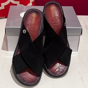 Bzees Black Women's Sandals